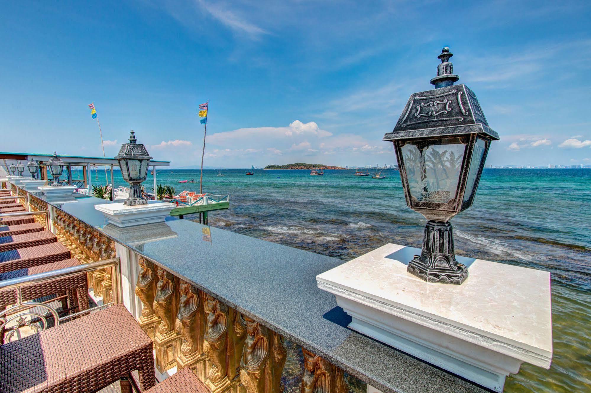 Suntosa Resort Koh Larn Ngoại thất bức ảnh